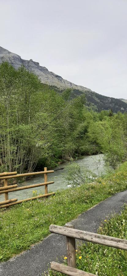 Un Havre De Paix Aux Pieds Des Chemins De Montagne Lägenhet Les Contamines-Montjoie Exteriör bild